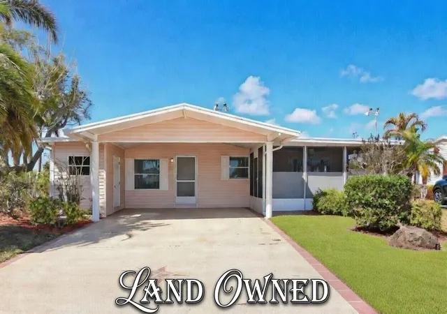 2nd image of 8179 Sandwedge Ter, Port St Lucie, FL 34952 | MLS# R11168745