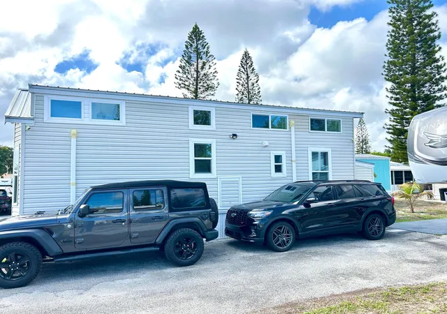 32nd image of 875 Ne 48 Th St #Lot 393, Deerfield Beach, FL 33064 | MLS# R11168810