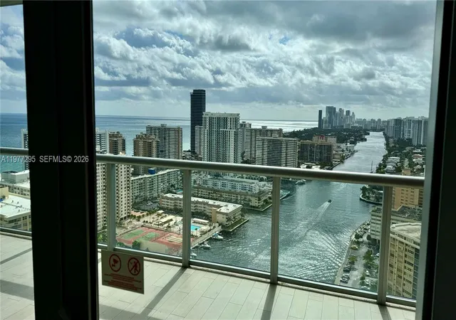 2nd image of 2600 E Hallandale Beach Blvd #T3205, Hallandale Beach, FL 33009 | MLS# A11977295