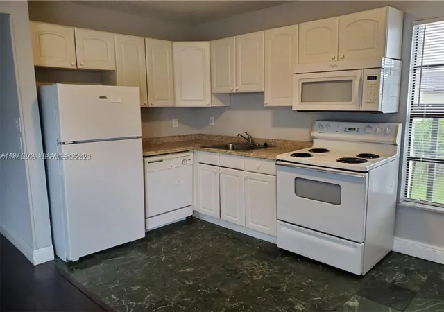 2nd image of 3006 Coral Ridge Dr #210B, Coral Springs, FL 33065 | MLS# A11977073