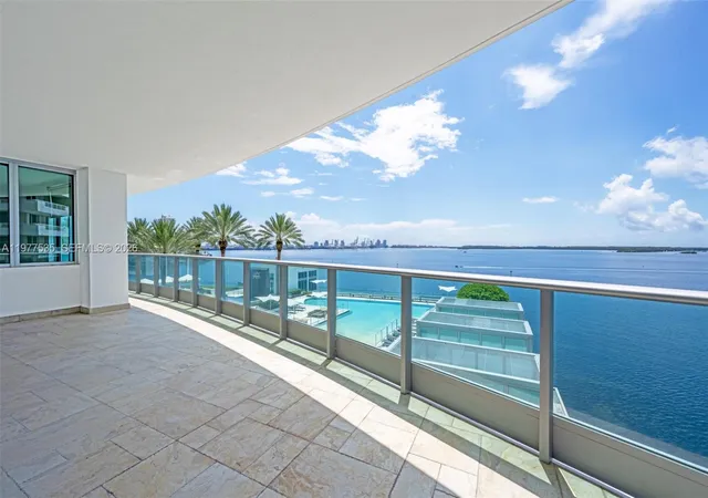 Homes for sale in Miami, FL | 1331 Brickell Bay Dr, Miami, FL 33131