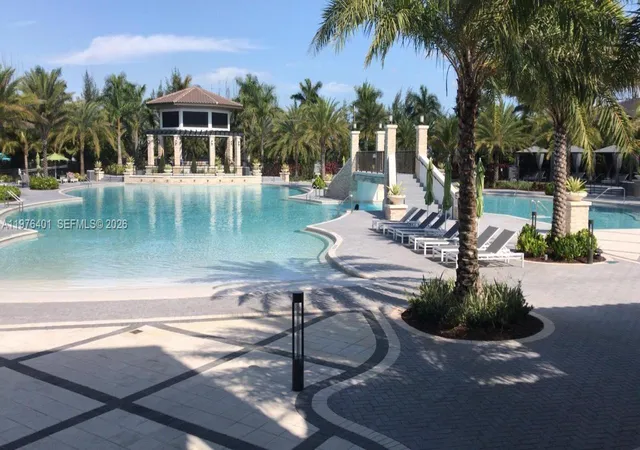 2nd image of 10431 Nw 82Nd St, Doral, FL 33178