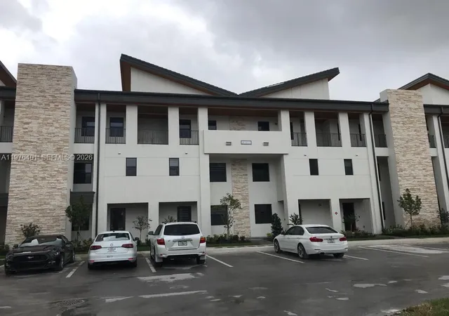 1st image of 10431 Nw 82nd St #5, Doral, FL 33178 | MLS# A11976401