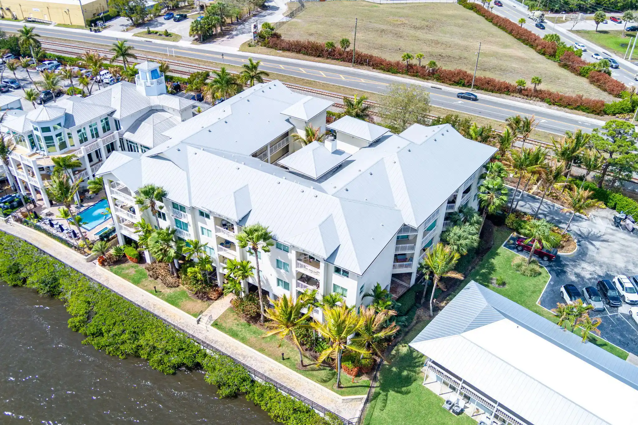 Condo for sale at 975 NW Flagler Ave #302, Stuart, FL 34994 | MLS# R11169154