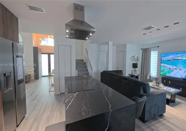 4th image of 18197 Sw 4Th Ct, Pembroke Pines, FL 33029 | MLS# A11977801