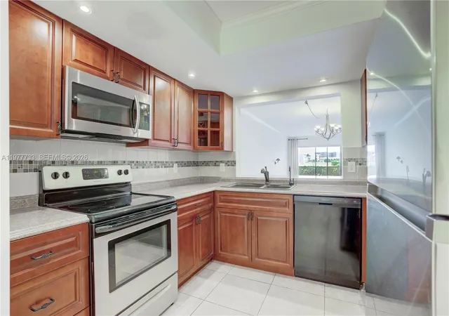 Homes for sale in North Palm Beach, FL | 1036 Us Hwy 1 116 #116, North Palm Beach, FL 33408 | MLS# A11977733