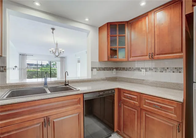 Homes for sale in North Palm Beach, FL | 1036 Us Hwy 1 116 #116, North Palm Beach, FL 33408 | MLS# A11977733