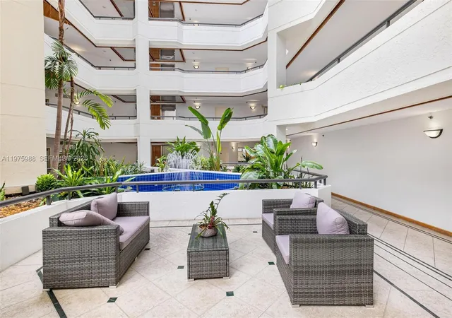2nd image of 170 Ocean Lane Dr #310, Key Biscayne, FL 33149 | MLS# A11975988