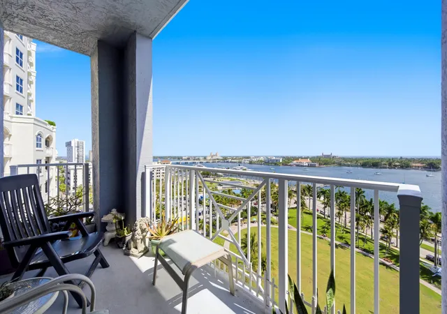 1st image of 255 Evernia St #1004, West Palm Beach, FL 33401 | MLS# R11169360