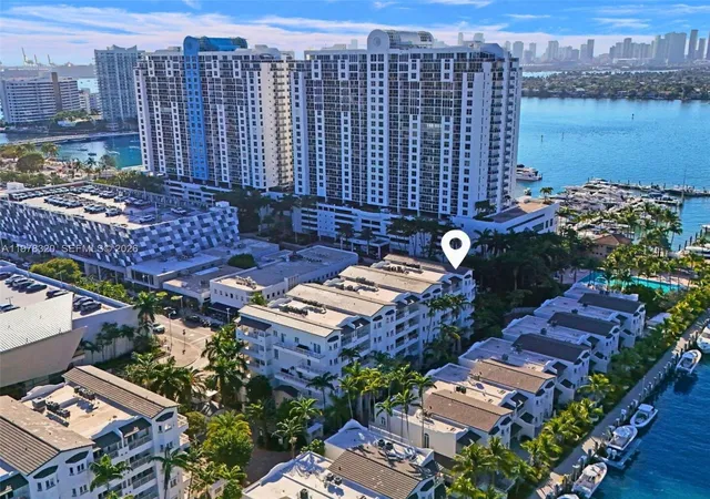 1st image of 1415 Sunset Harbour Dr #202, Miami Beach, FL 33139 | MLS# A11978320
