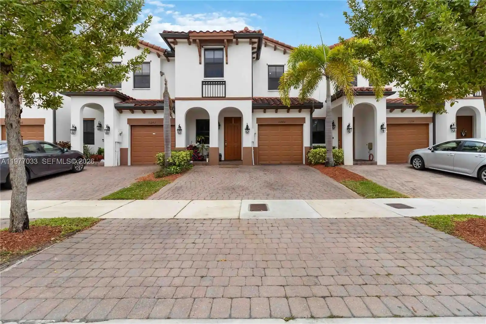 Townhouse for sale at 10268 NW 88th Terrace, Doral, FL 33178 | MLS# A11977033