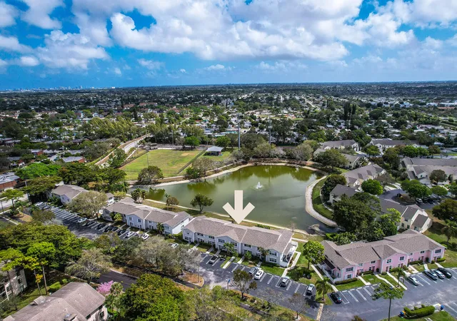 Homes for sale in Greenacres, FL | 234 Foxtail Dr #E, Greenacres, FL 33415 | MLS# R11169605