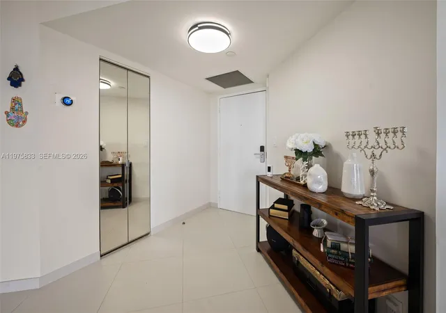 4th image of 19101 Ne 36Th Ct #1407, Aventura, FL 33180 | MLS# A11975833