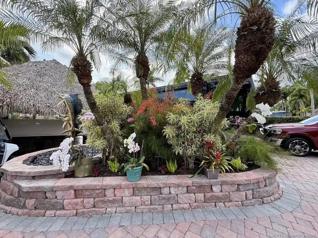 Photo 1 of Land for sale at 426 Nw Chipshot Ln, Port St Lucie, FL 34986 | MLS# M20054601 | Listing updated on 2026-10-31