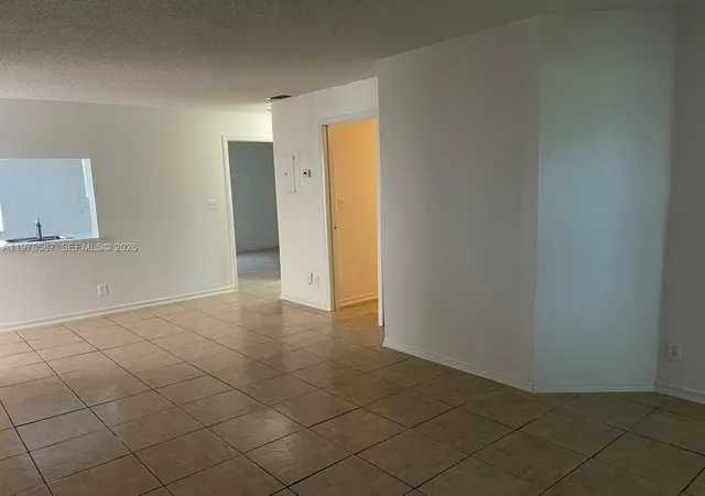Homes for sale in Tamarac, FL | 7260 Woodmont Ter #101, Tamarac, FL 33321 | MLS# A11978587
