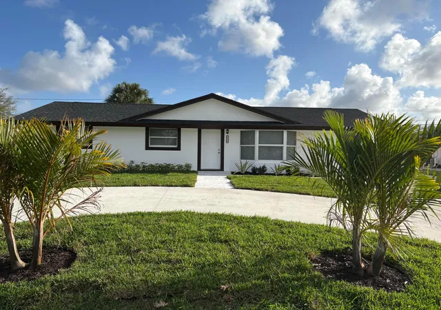 1st image of 4318 Crestdale St, Palm Beach Gardens, FL 33410 | MLS# R11169775
