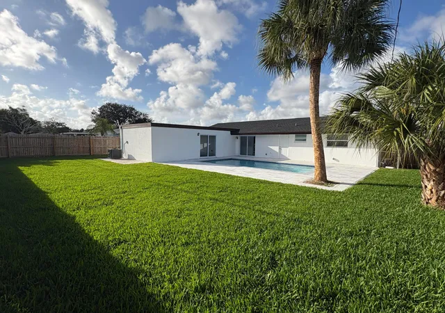 22nd image of 4318 Crestdale St, Palm Beach Gardens, FL 33410 | MLS# R11169775