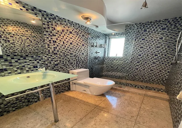 Homes for sale in Miami Beach, FL | 1340 Lincoln Rd #705, Miami Beach, FL 33139 | MLS# A11978824