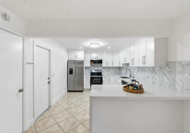 Homes for sale in Fort Lauderdale, FL | 3379 Nw 63Rd St, Fort Lauderdale, FL 33309 | MLS# F10556834