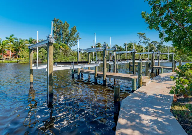 Photo 1 of Townhouse for sale at 4692 Se Manatee Way, Stuart, FL 34997 | MLS# R11169910 | Listing updated on 2026-10-08