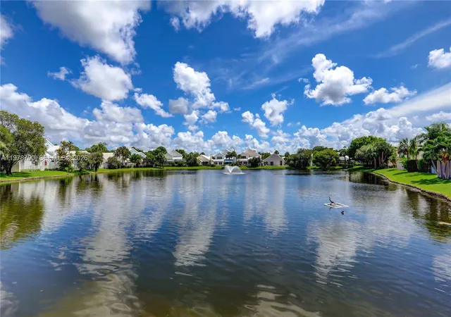 150th image of 30 Windsor Ln, Palm Beach Gardens, FL 33418 | MLS# A11978790