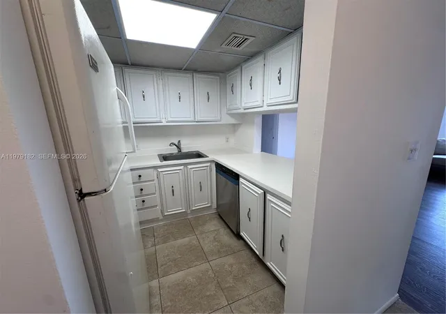 3rd image of 4848 Nw 24Th Ct #412, Lauderdale Lakes, FL 33313 | MLS# A11979182