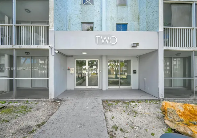 4th image of Ellington, Miami, FL 33169