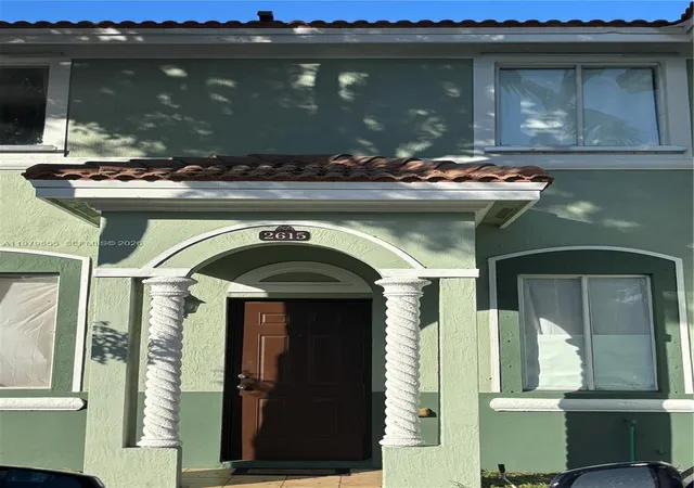1st image of 2615 Se 14 Ave, Homestead, FL 33035 | MLS# A11979555