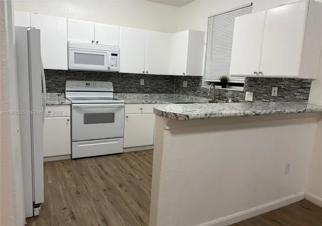 3rd image of 2615 Se 14 Ave, Homestead, FL 33035 | MLS# A11979555