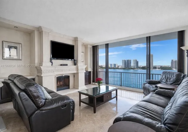 3rd image of 300 Three Islands Blvd #PH4A, Hallandale, FL 33009 | MLS# A11968704