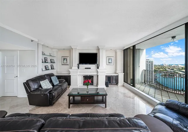 4th image of 300 Three Islands Blvd #PH4A, Hallandale, FL 33009 | MLS# A11968704