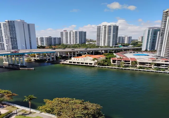 2nd image of 19390 Collins Ave #1619, Sunny Isles Beach, FL 33160 | MLS# A11980120