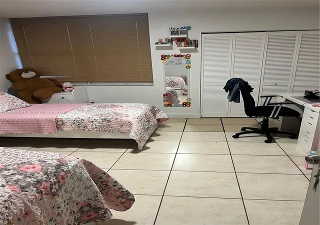 2nd image of 4331 W 11Th Ln, Hialeah, FL 33012