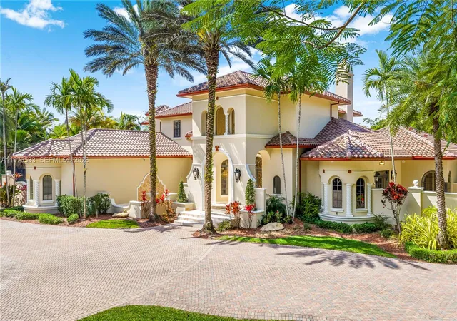 3rd image of 11400 Sw 67Th Ave, Pinecrest, FL 33156 | MLS# A11976533