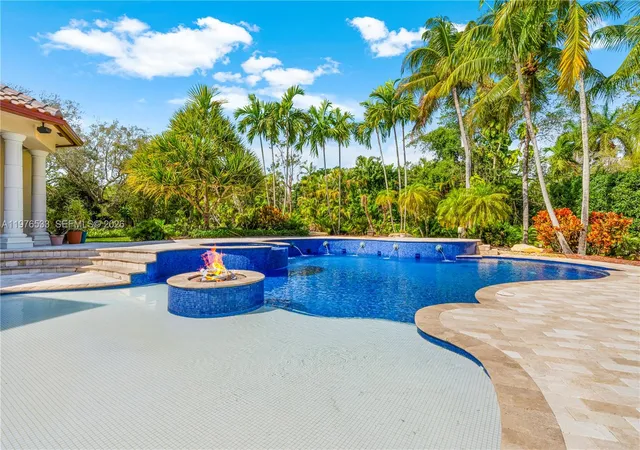 5th image of 11400 Sw 67Th Ave, Pinecrest, FL 33156 | MLS# A11976533
