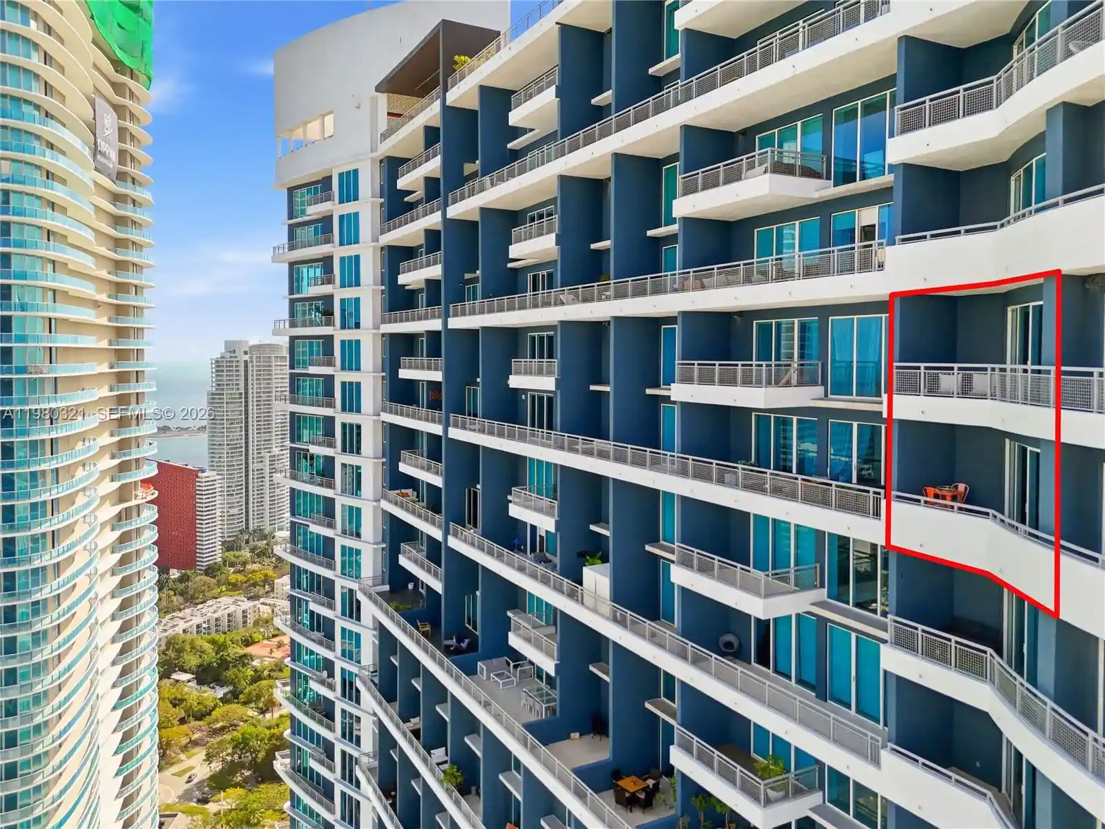 60 Sw 13Th St, 60 Sw 13Th St, Miami, FL 33130