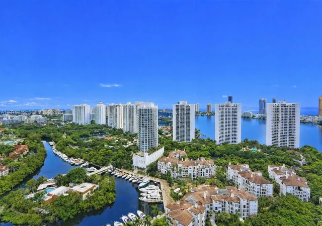 2nd image of 1000 W Island Blvd #1812, Aventura, FL 33160 | MLS# A11978949