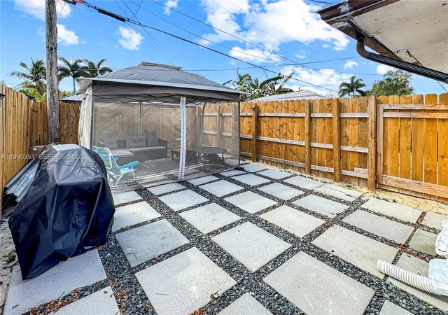 26th image of 5220 Sw 57th St, Davie, FL 33314 | MLS# A11980351