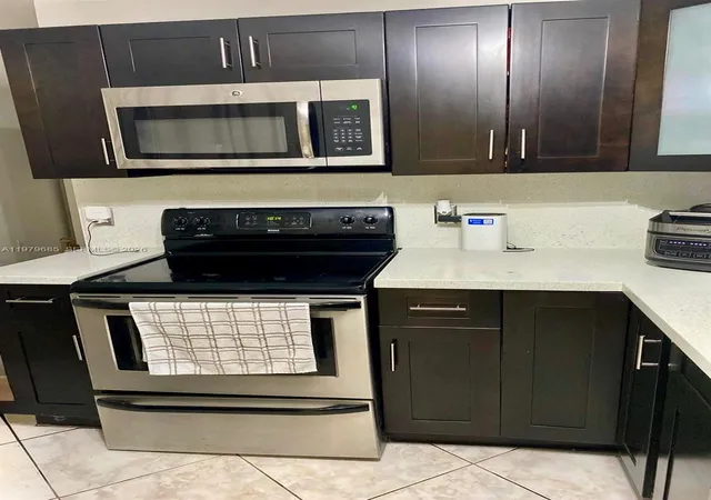 Homes for sale in Cutler Bay, FL | 10370 Sw 220th St #102, Cutler Bay, FL 33190 | MLS# A11979685
