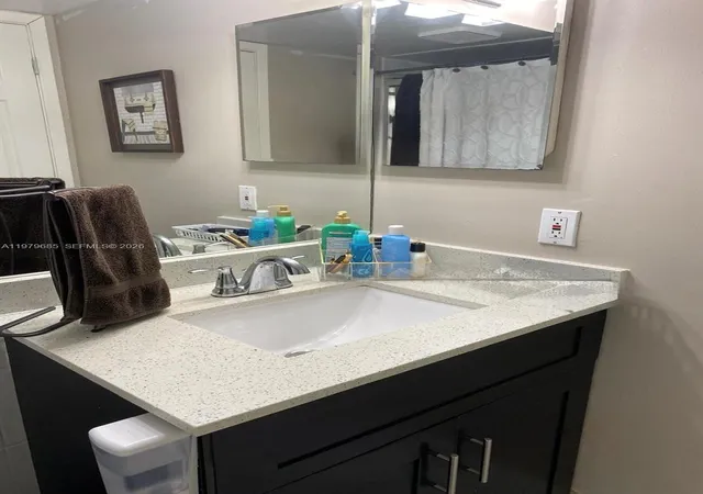 Homes for sale in Cutler Bay, FL | 10370 Sw 220Th St #102, Cutler Bay, FL 33190 | MLS# A11979685