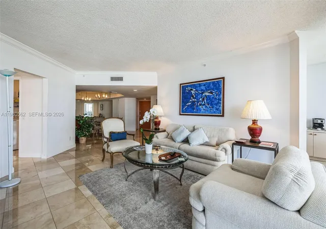 2nd image of 21205 Yacht Club Dr #1802, Aventura, FL 33180 | MLS# A11980562