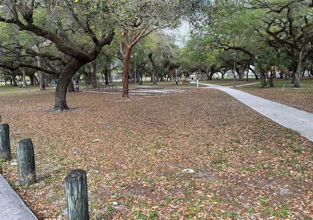 Homes for sale in Miami, FL | 15610 Ne 6th Ave #19C, Miami, FL 33162 | MLS# A11980690