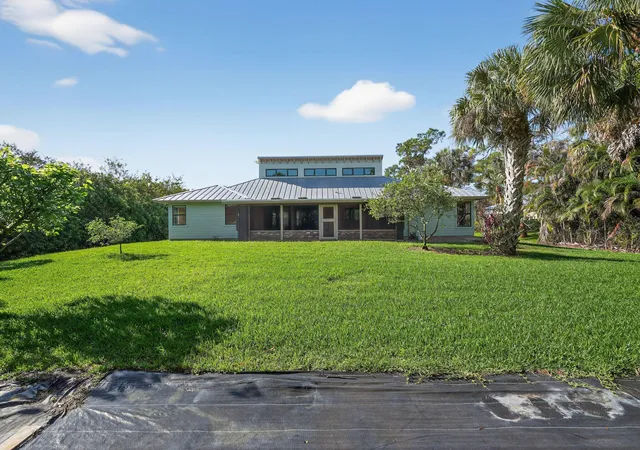 Photo 3 of Single family home for sale at 8535 Se May Ter, Hobe Sound, FL 33455 | MLS# B26000030 | Listing updated on 2026-10-07