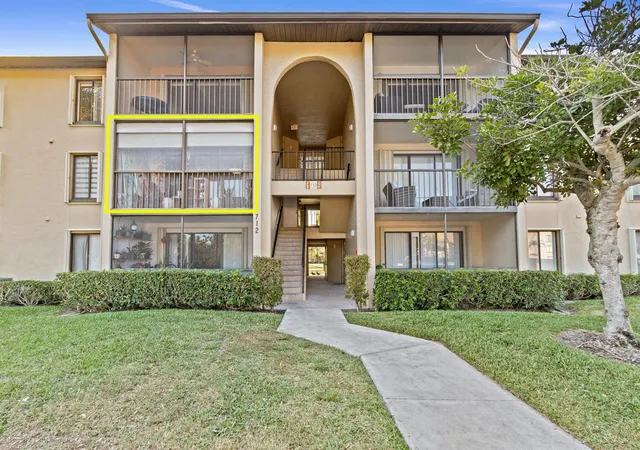 Photo 2 of Sale Pending at 712 Sunny Pine Way #E2, Greenacres, FL 33415 | MLS# B26000041 | Listing updated on 2026-09-17