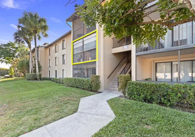 Photo 3 of Sale Pending at 712 Sunny Pine Way #E2, Greenacres, FL 33415 | MLS# B26000041 | Listing updated on 2026-09-17