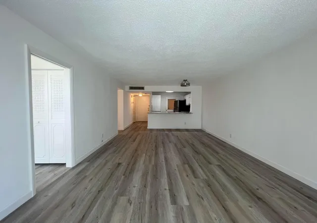 3rd image of 6161 Nw 2Nd, Boca Raton, FL 33487