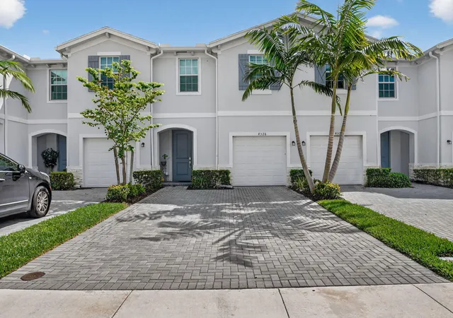 Photo 1 of Townhouse for sale at 4326 Hammock Grv Dr, Lake Worth, FL 33467 | MLS# B26000156 | Listing updated on 2026-09-23