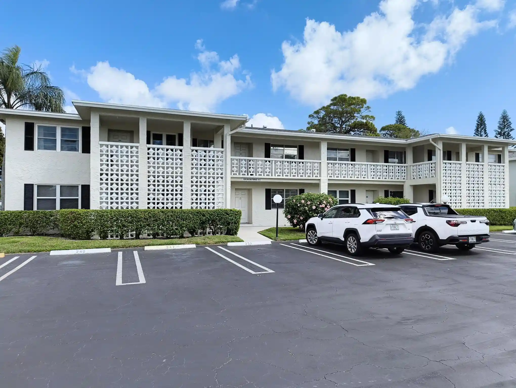 Photo 1 of Condo for sale at 1020 Silk Oak Ter #102, Delray Beach, FL 33445 | MLS# B26000179 | Listing updated on 2026-10-29