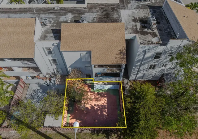 2nd image of 1725 W 60th #F126, Hialeah, FL 33012 | MLS# B26000211
