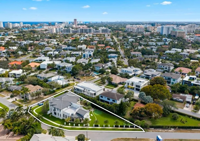 1st image of 298 Ne 8th, Boca Raton, FL 33432 | MLS# B26000203